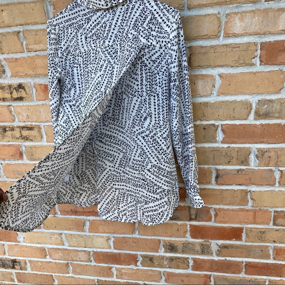 Cabi Black White Abstract Pattern Split-Back Butt… - image 7